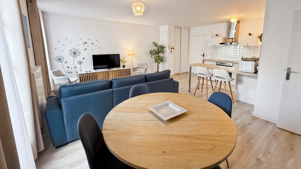 Photo 10 living room