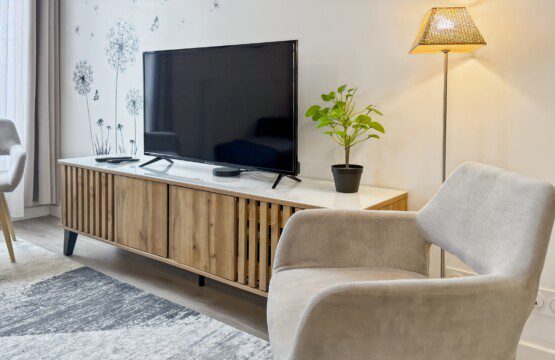 Photo 20 living room